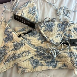 BRAND NEW WITH TAGS TRIANGL BIKINI